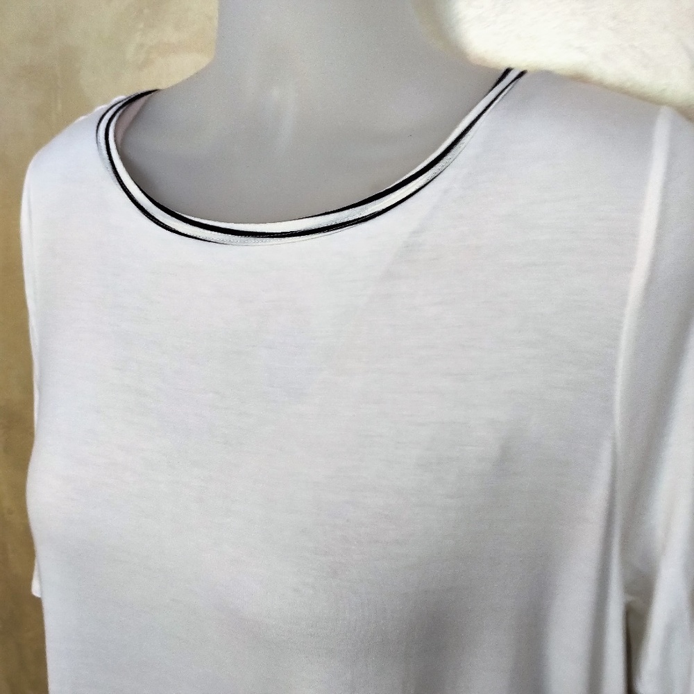 Curve Revolution Tunic Top NWT 2X - Picture 3 of 6